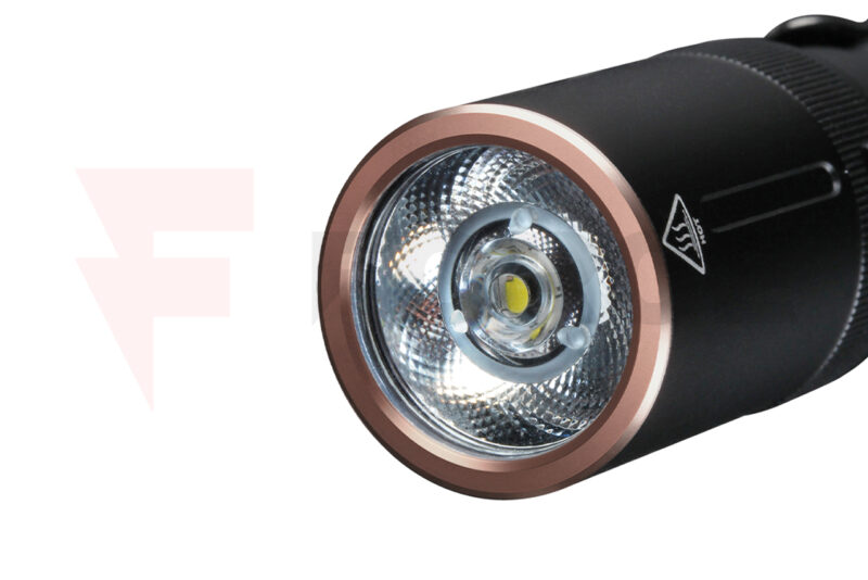Компактен фенер Fenix E20 V2.0 EDC 350 лумена » Force.BG