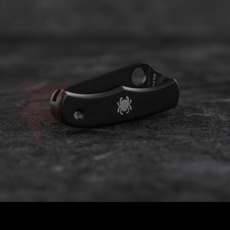 Миниатюрен сгъваем нож Spyderco Bug Black 3Cr 32мм C133BK » Force.BG