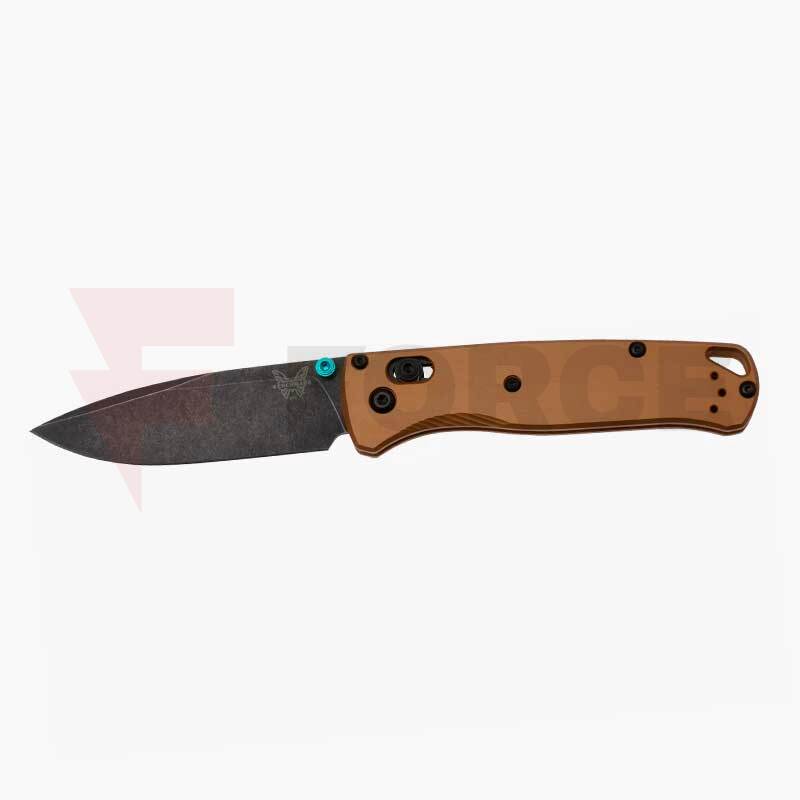 Нож Benchmade BUGOUT M390 Aluminium Burnt Brass