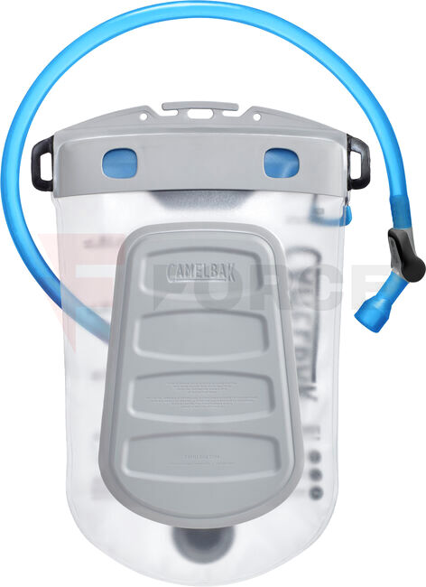 Резервоар за вода CAMELBAK Fusion 2L с водоустойчив цип » Force.BG