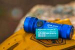 Заряден фенер Olight Seeker 4 Mini 1200 Лумена Midnight Blue » Force.BG