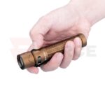 Тактически Фенер Olight Warrior Mini 2 1750 Лумена Desert Tan » Force.BG