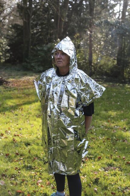 Спасително пончо BCB Emergency Poncho за оцеляване 🛡️ » Force.BG