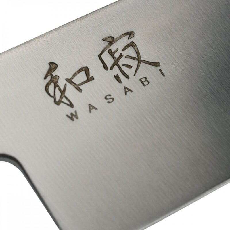 Нож за обезкостяване Wasabi Black KAI 6761F 18 см » Force.BG